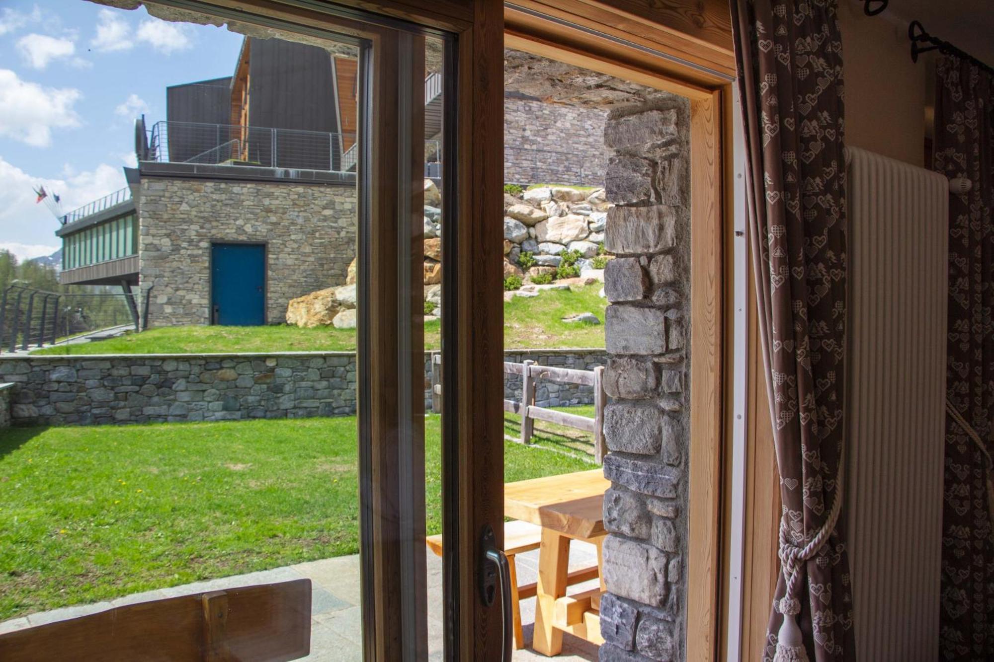 Maison Carrel Elegant 1 Breuil-Cervinia Exterior photo